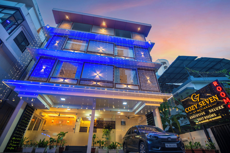 Exterior 2, Cozy Seven - 100m to North Railway Station, Ernakulam