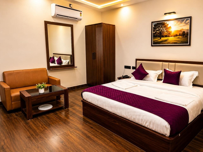 Room 3, Hotel Lavish Grand, Guntur