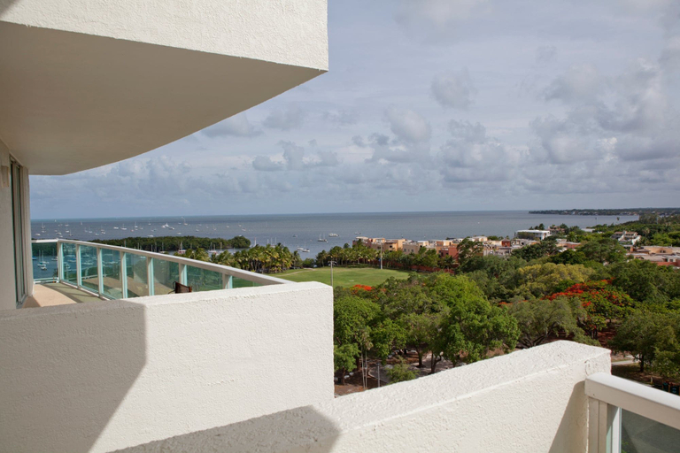 Interior 5, Private 2/2.5 bay View Apt. in Coconut Grove Hotel Includes Parking!, Miami-Dade