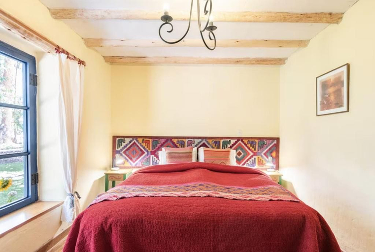 Room 1, Melissa Wasi, Calca