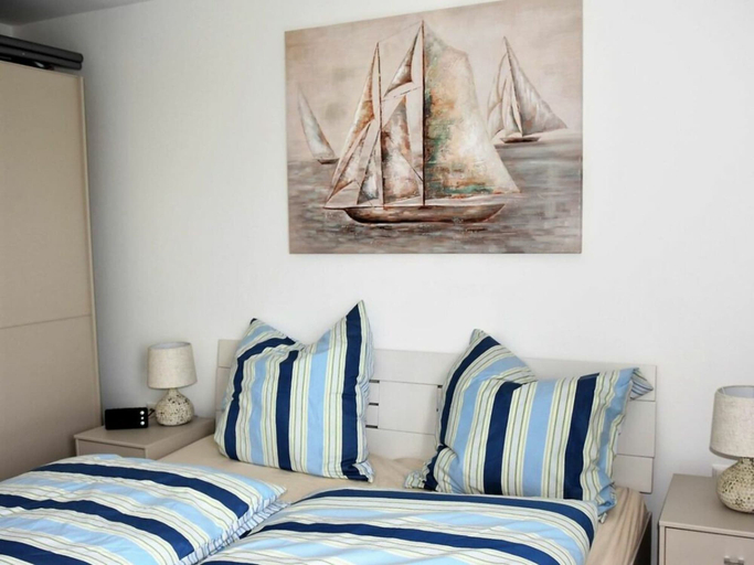 Room 4, 47.5.n Waterkant, Friesland