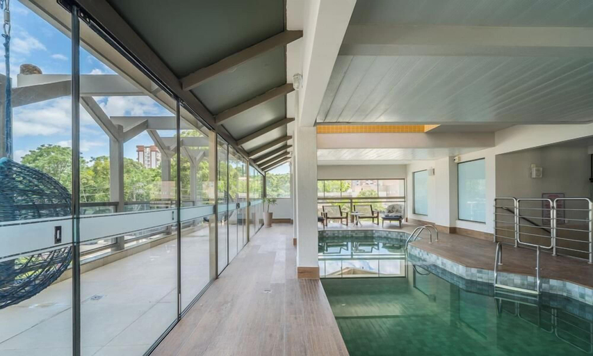 Pool 5, Apt em Cond c/ piscina aquecida em Floripa CUR0716, Florianopolis