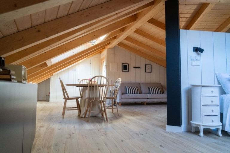Interior 2, Apartamentos La Lucera by gaiarooms, Valladolid