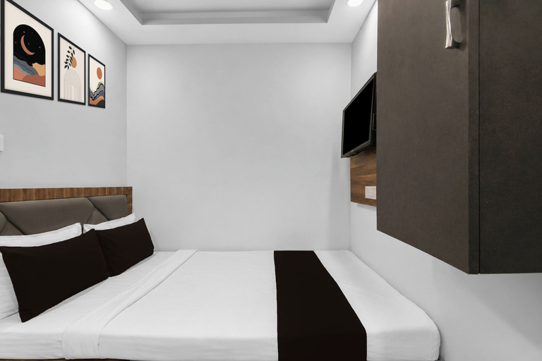 Room 4, Hotel O Ripon Street Kolkata, Kolkata