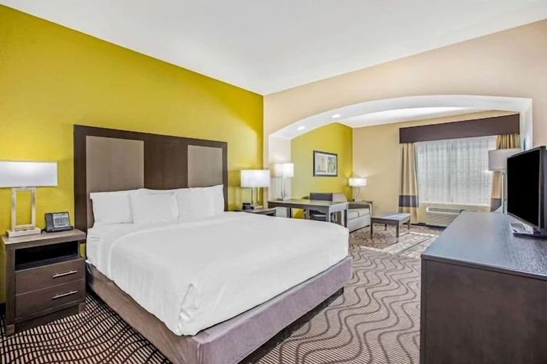 Room 3, Ullah Lodging, Nueces