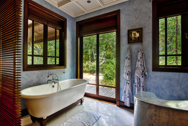 Bathroom 4, Jastam House, Diana