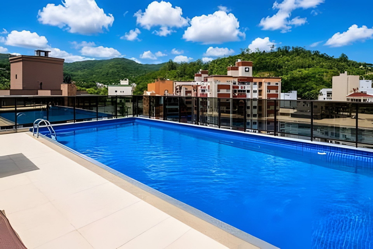 Pool 3, Studio em ultimo andar linda vista, Florianopolis