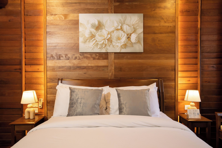 Room 4, Vijitra Boutique Hotel, Bang Kapi