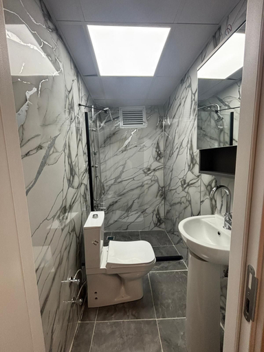 Bathroom 4, Klas Otel, Karasu
