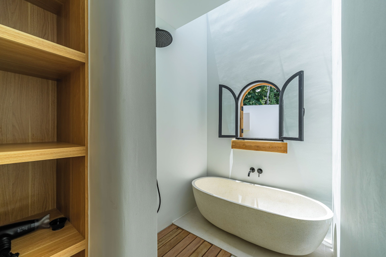 Bathroom 3, Modern Tropical Villas in Bingin, Badung