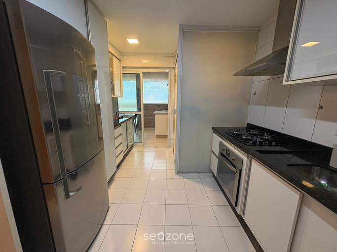 Private kitchen 3, Enjoy a Convenient Location and Comfort in Jardim Goias - Mfes, Goiania