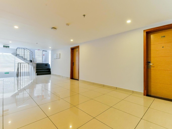 4, Super Townhouse Edasserys Kalamassery Tourist Home, Ernakulam