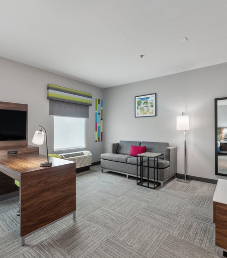 Others 5, Hampton Inn & Suites Denison, Grayson