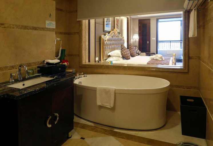 Bathroom 4, Country Garden Phoenix Hotel, Zhangjiajie