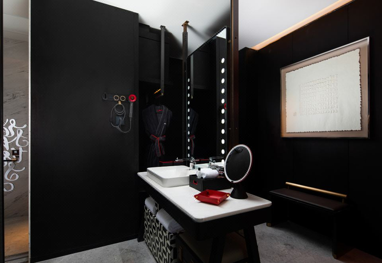 Bathroom 3, Radisson Red Yangzhou Slender West Lake, Yangzhou