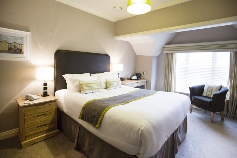 Room 5, The Breckland Lodge Attleborough, Norfolk