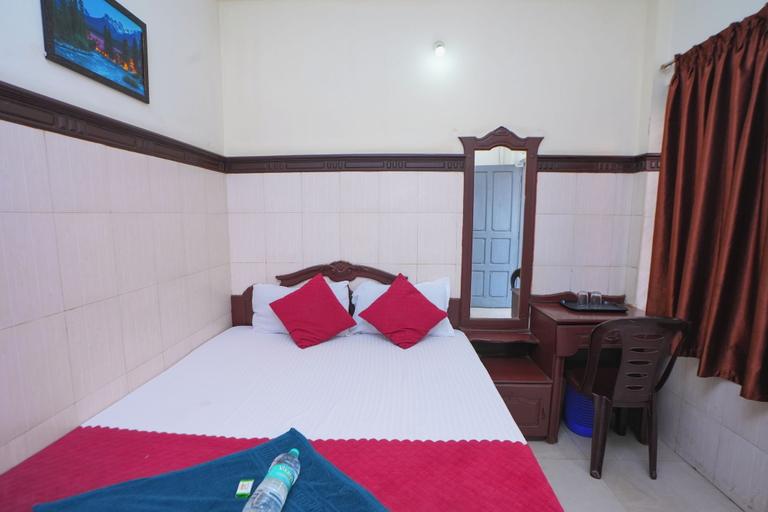 Room 2, New AS Tourist Home, Ernakulam