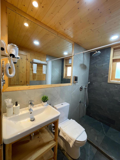 Bathroom 3, Villament Zinc Journey by The Fern, Karjat, Raigarh