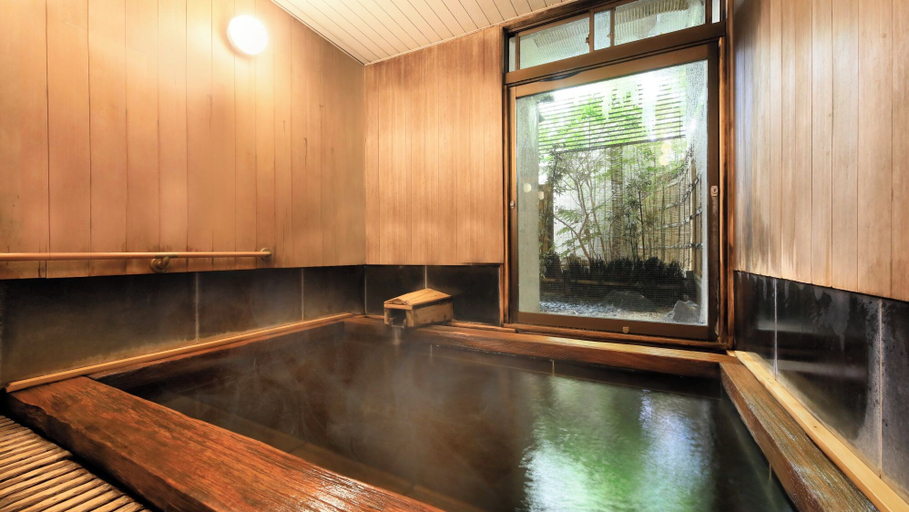Bathroom 4, Hotel Danrokan, Kōfu