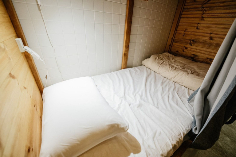 Room 4, Asagaya Iriguchi, Suginami