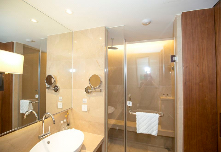 Bathroom 3, Mingyue Dongyi International Hotel, Hefei