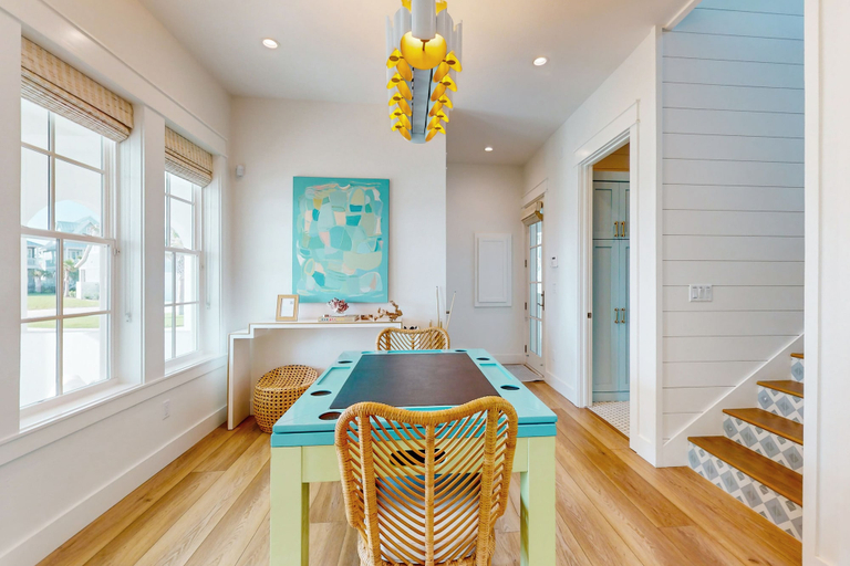In-room dining, Palmilla Beach Resort-135 Wild Indigo Street, Nueces