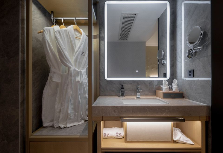 Bathroom 3, OASIS Hotel LAB (Changsha Meixi Lake), Changsha