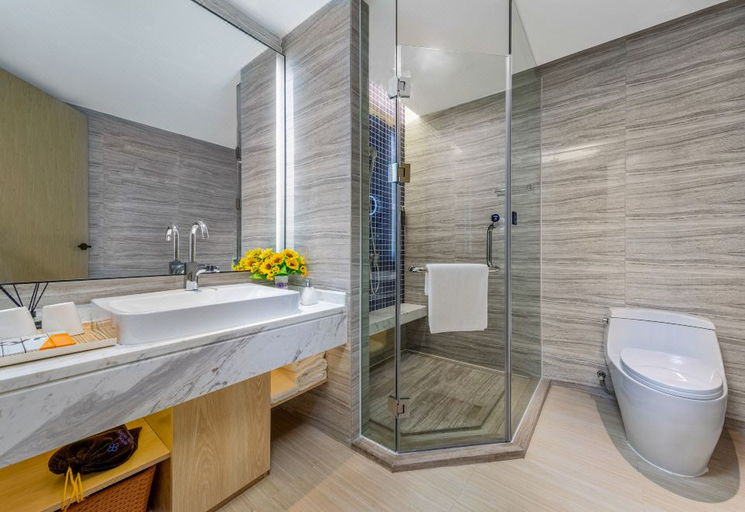 Bathroom 3, Starway Hotel Shantou Railway Station, Shantou