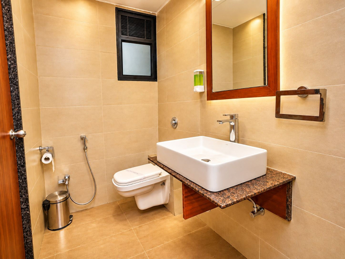 Bathroom 4, The Altruist Navi Mumbai Hotel, Thane