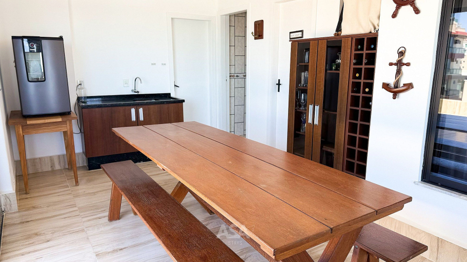 Dining 4, ASA Cobertura Beira mar Vista 180° 4QT 2V, Navegantes
