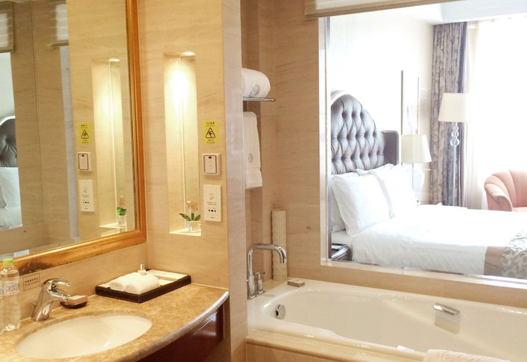 Bathroom 4, Raypar Yulong International Hotel, Beijing