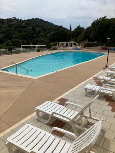 Sport & Beauty, Chalet Var Canebieres, Var