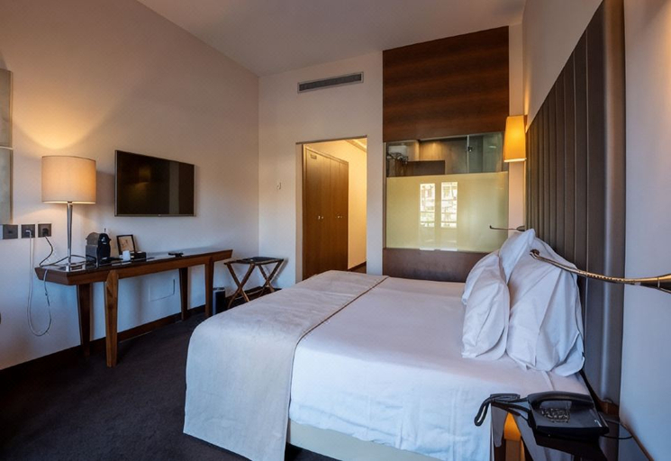 Bedroom 3, Vila Gale Collection Douro Hotel, Lamego
