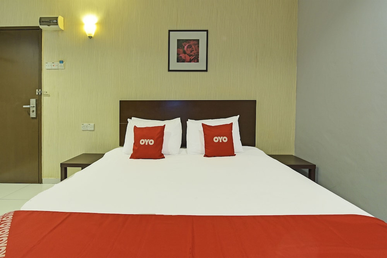 Others 5, Hotel O M Three Hotel, Manjung