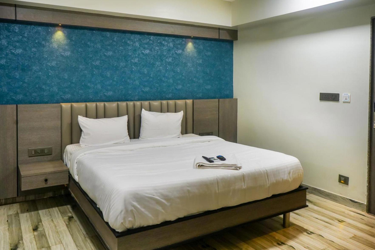 Bedroom 2, Hotel VR Grand, Vizianagaram