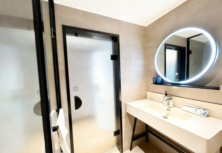 Bathroom 3, Hanting Hotel Xining Xinning Plaza, Xining
