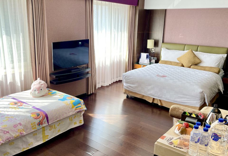Bedroom 3, Changbaishan International Hotel 北京长白山国际酒店, Beijing