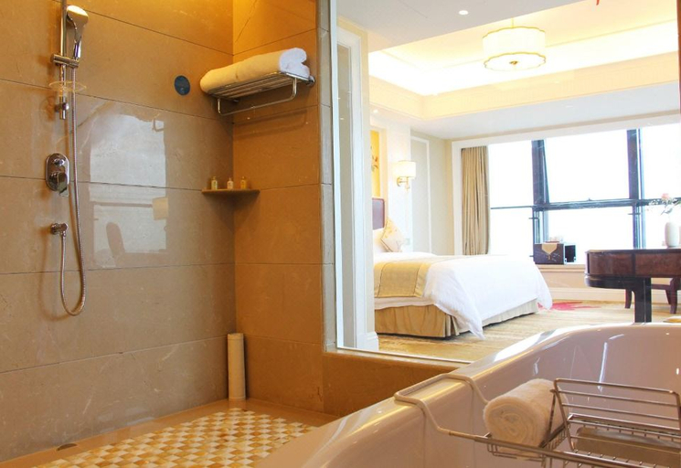 Bathroom 3, Kingford Hotel, Jiaxing