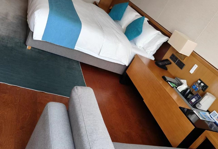Bedroom 2, Howard Johnson by Wyndham Lanting Hotel Ningbo, Ningbo