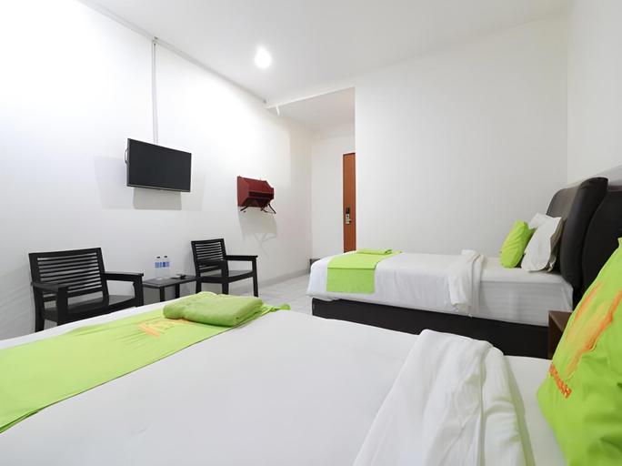 Bedroom 4, Hotel Huswah Airport, Tangerang