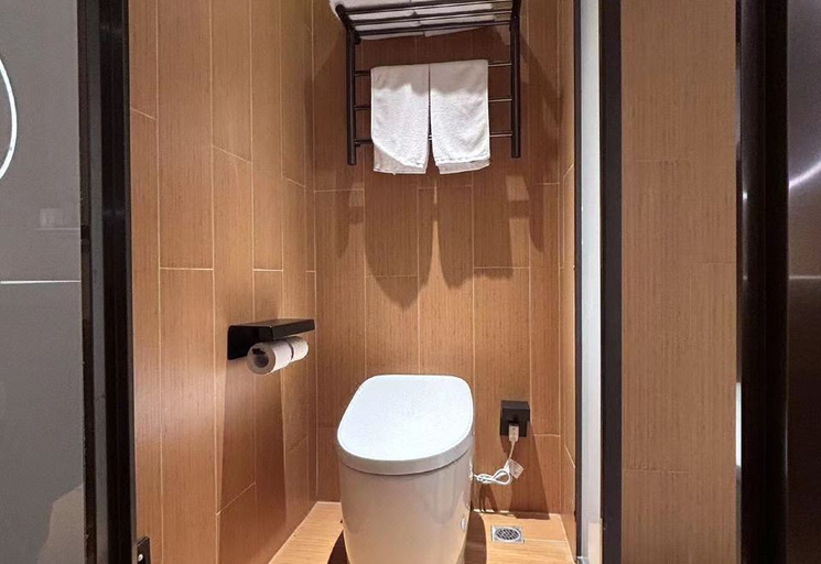 Bathroom 3, Ji Hotel Nanjing Baijia Lake 1912, Nanjing