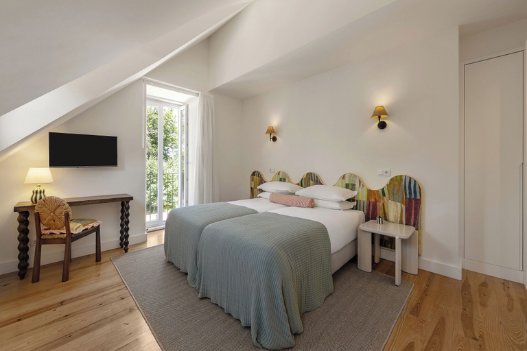 Room 4, Chalet Santo António, Sintra