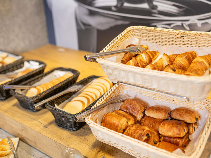 Food & Drinks 4, ibis budget Lyon Caluire Cite Internationale, Rhône