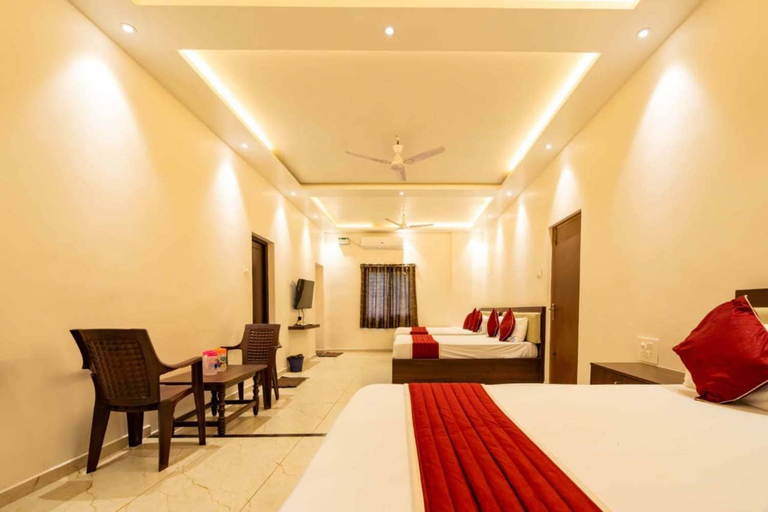 Room 3, VNY Grand, Ramanathapuram