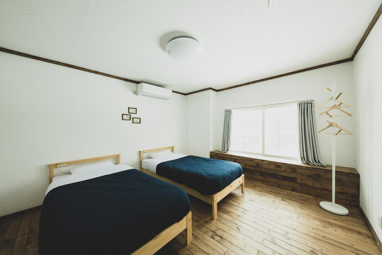 Bedroom 4, Otaru Tap Room & Hostel , Otaru