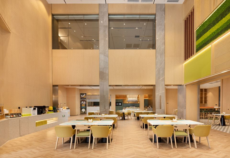 Food & Drinks 4, Home2 Suites by Hilton Beijing West Railway Station, Beijing