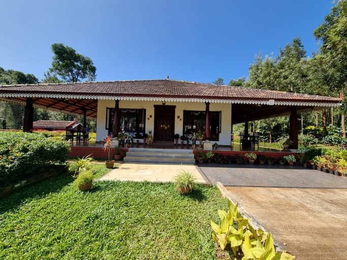 Exterior 2, Aralaguppe Heritage Homestay, Chikmagalur