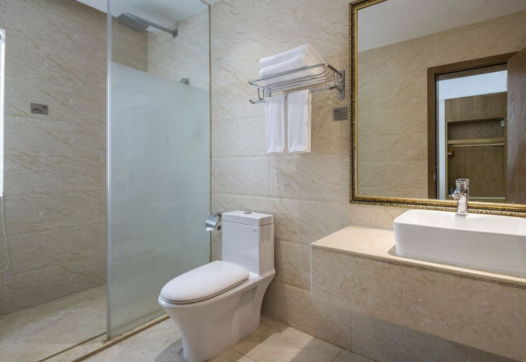Bathroom 4, Yinyun Seaview Hotel, Sanya