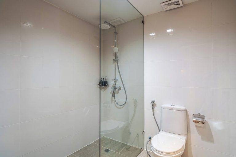 Bathroom 5, Kamala Beach Resort. A Sunprime Resort - Adults Only, Phuket Island
