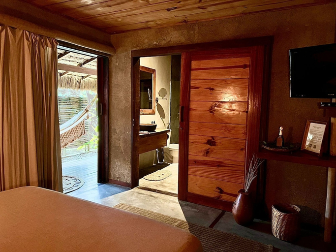 Bedroom 4, Aloha Village Hotel, Amontada